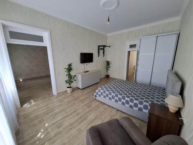 https://photo.capital.com.ua/foto_k/k55153646906.jpg