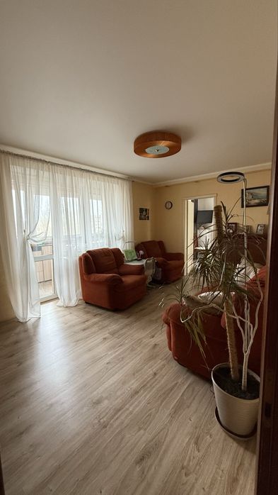 https://photo.capital.com.ua/foto_k/k55153649003.jpg