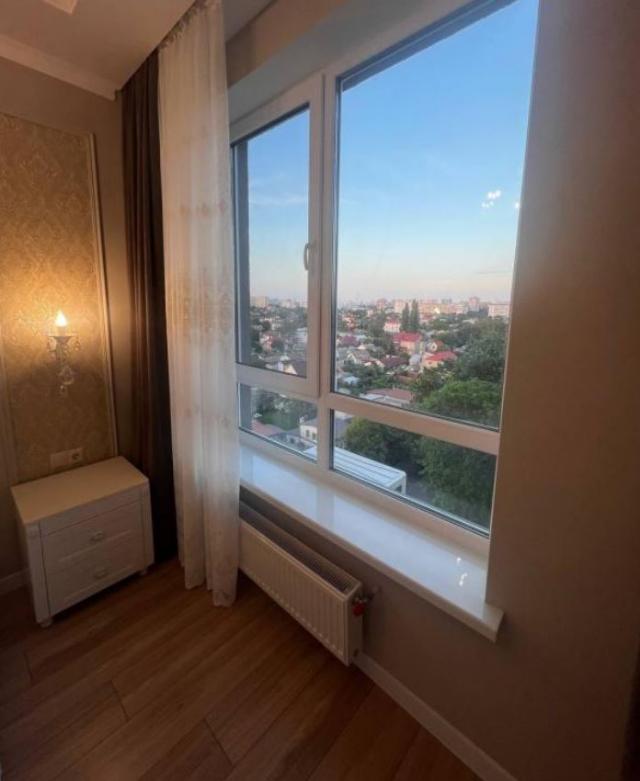 https://photo.capital.com.ua/foto_k/k55153649108.jpg