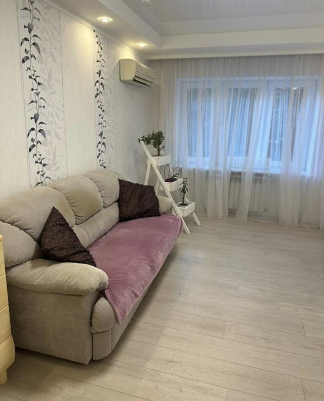 https://photo.capital.com.ua/foto_k/k55153657922.jpg