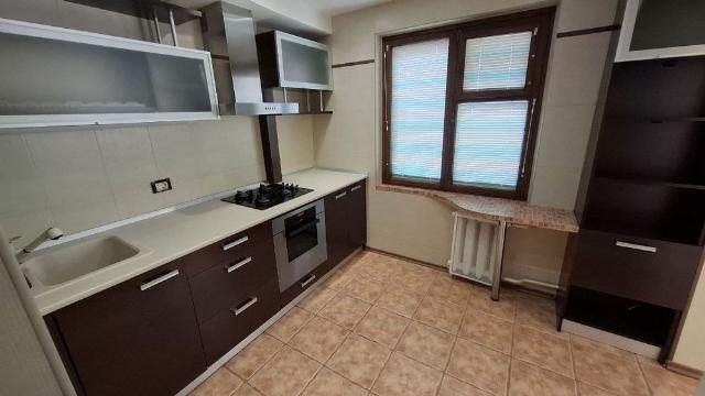 https://photo.capital.com.ua/foto_k/k55153660801.jpg