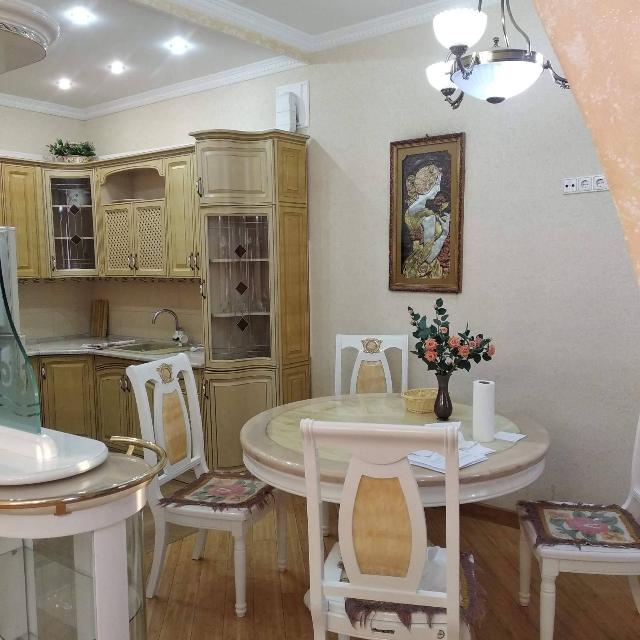 https://photo.capital.com.ua/foto_k/k55153663009.jpg