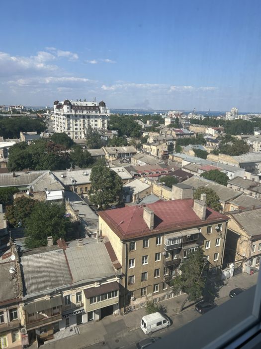 https://photo.capital.com.ua/foto_k/k55153664710.jpg
