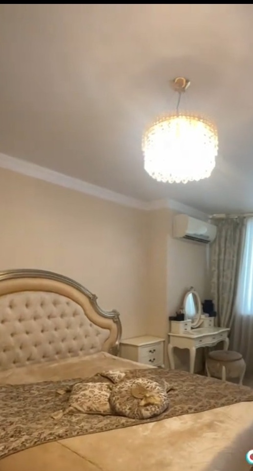 https://photo.capital.com.ua/foto_k/k55153665206.jpg