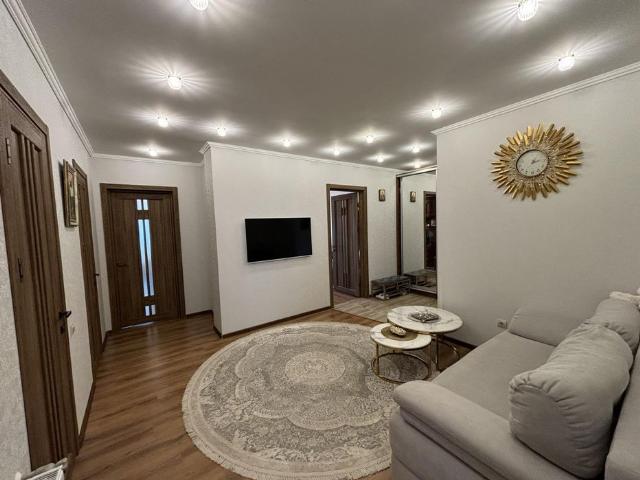 https://photo.capital.com.ua/foto_k/k55153668603.jpg