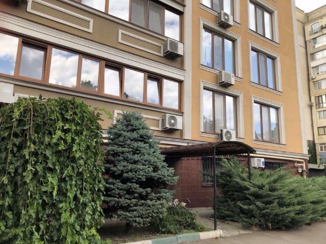 https://photo.capital.com.ua/foto_k/k55153673615.jpg