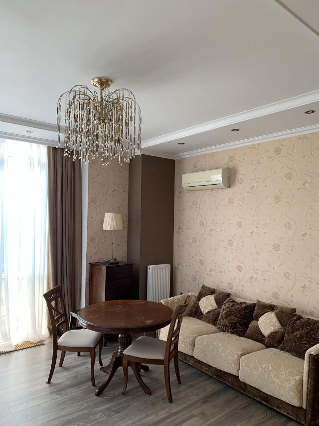 https://photo.capital.com.ua/foto_k/k55153677321.jpg