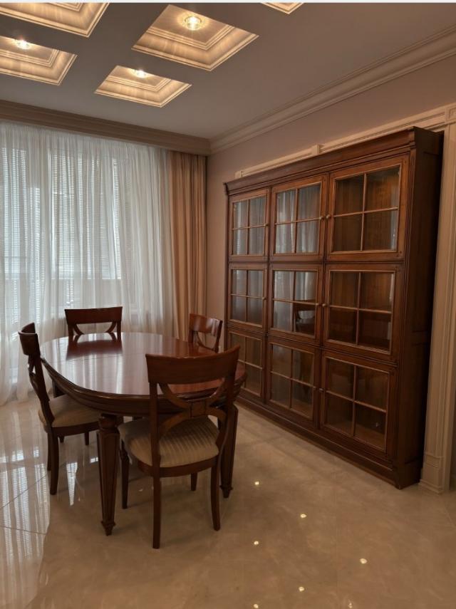 https://photo.capital.com.ua/foto_k/k55153731405.jpg