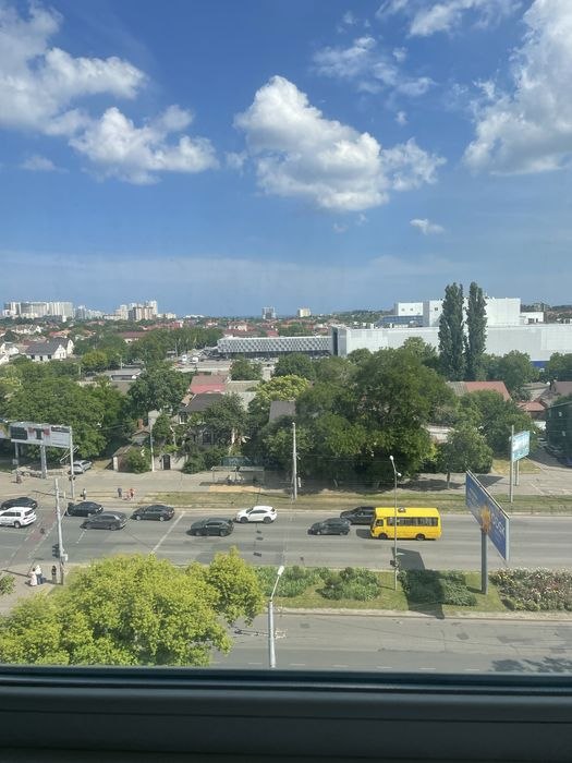 https://photo.capital.com.ua/foto_k/k55153732407.jpg