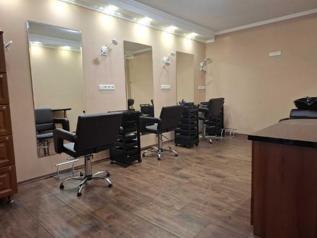 https://photo.capital.com.ua/foto_k/k55153736304.jpg