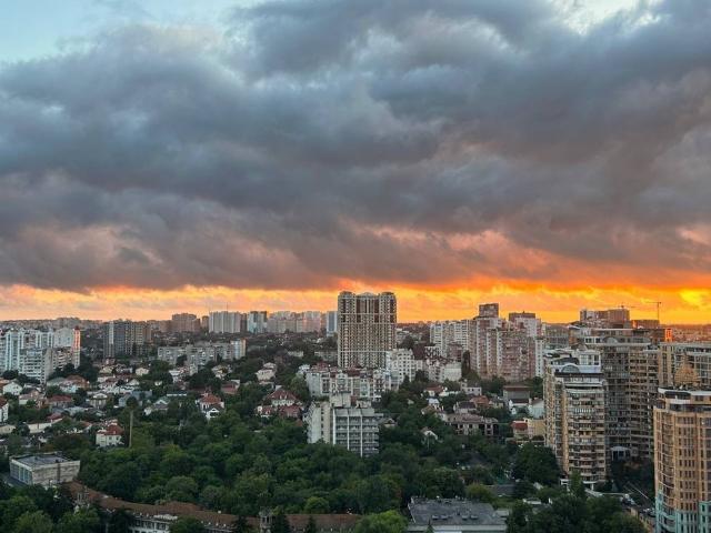 https://photo.capital.com.ua/foto_k/k55153749624.jpg