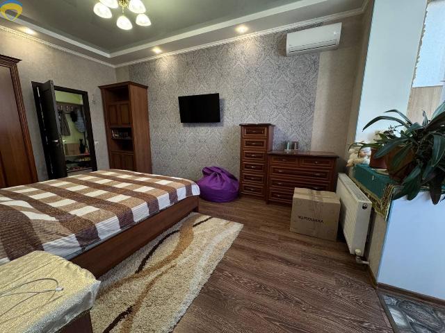 https://photo.capital.com.ua/foto_k/k55153750908.jpg