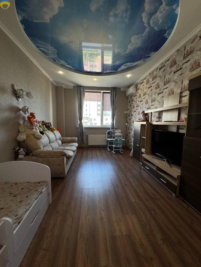 https://photo.capital.com.ua/foto_k/k55153750909.jpg
