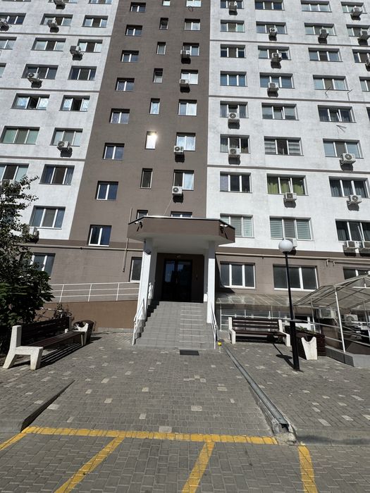 https://photo.capital.com.ua/foto_k/k55153761610.jpg