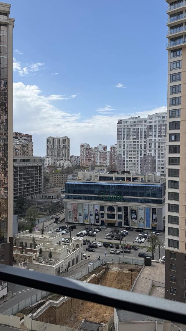 https://photo.capital.com.ua/foto_k/k55153766911.jpg