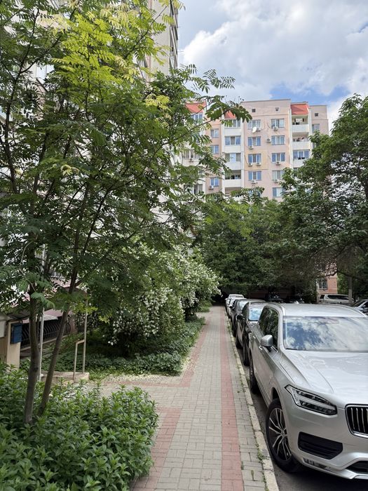 https://photo.capital.com.ua/foto_k/k55153769420.jpg
