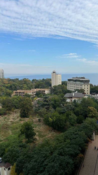 https://photo.capital.com.ua/foto_k/k55153770318.jpg