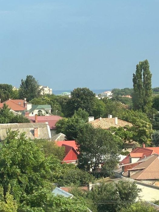 https://photo.capital.com.ua/foto_k/k55153772312.jpg