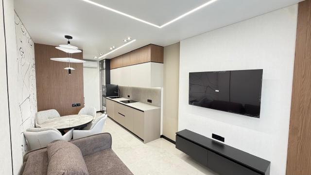 https://photo.capital.com.ua/foto_k/k55153774902.jpg