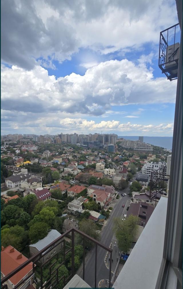 https://photo.capital.com.ua/foto_k/k55192025302.jpg