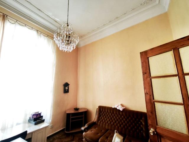 https://photo.capital.com.ua/foto_k/k55192029012.jpg