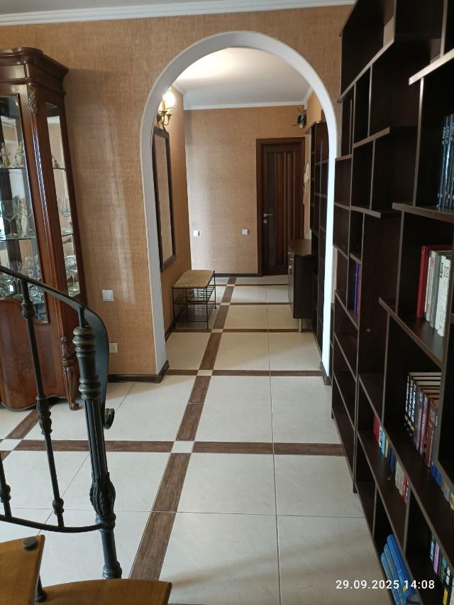 https://photo.capital.com.ua/foto_k/k55192029103.jpg