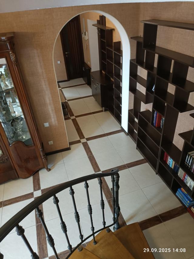 https://photo.capital.com.ua/foto_k/k55192029106.jpg