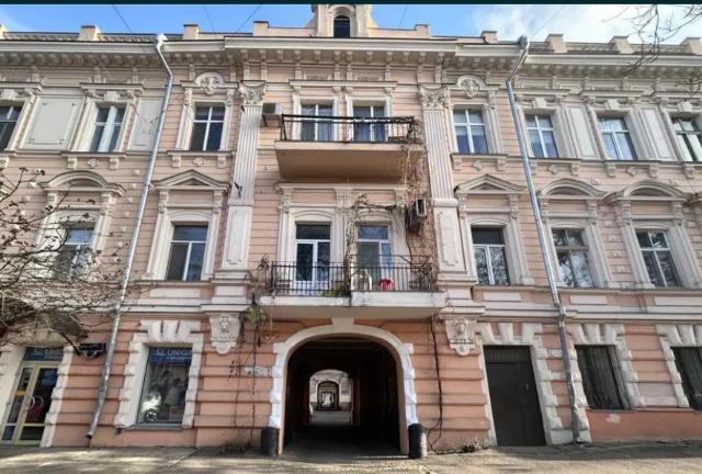 https://photo.capital.com.ua/foto_k/k5537551701.jpg