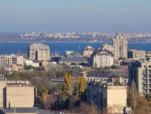 https://photo.capital.com.ua/foto_k/k5537561504.jpg