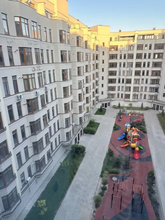 https://photo.capital.com.ua/foto_k/k5537566501.jpg