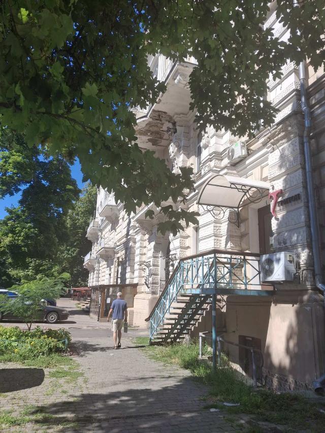 https://photo.capital.com.ua/foto_k/k555720501.jpg